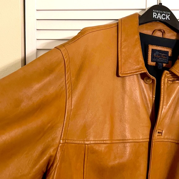 Tommy Bahama Genuine XL Leather Coat - Picture 3 of 9